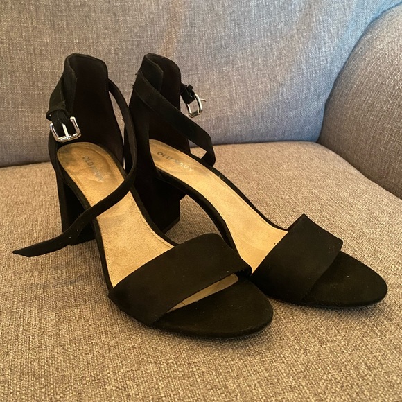 Strappy Black Heels - Picture 4 of 5